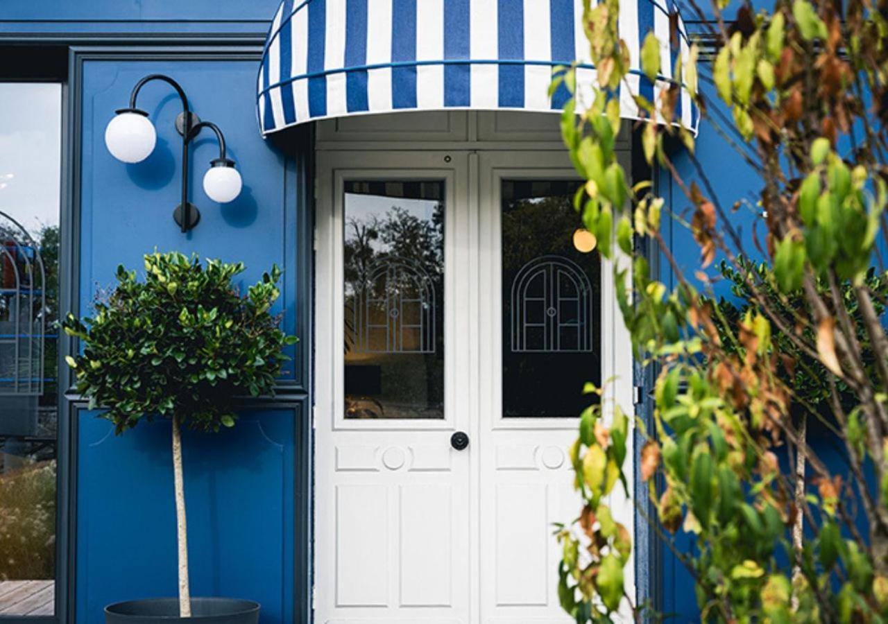 Hotel Saintchristophe Houdan Exterior foto